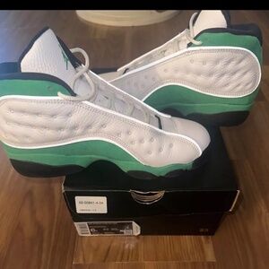 Jordan Retro 13 Lucky Green(gs 6y)